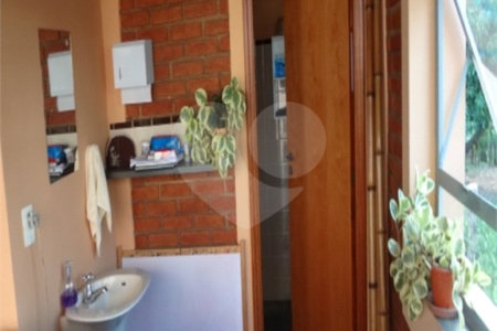 Casa à venda com 4 quartos, sendo 2 suítes,  no condomínio Acmti - Colinas do Mosteiro, Terras de Itaici e Recanto dos Pássaros, Indaiatuba - SP
