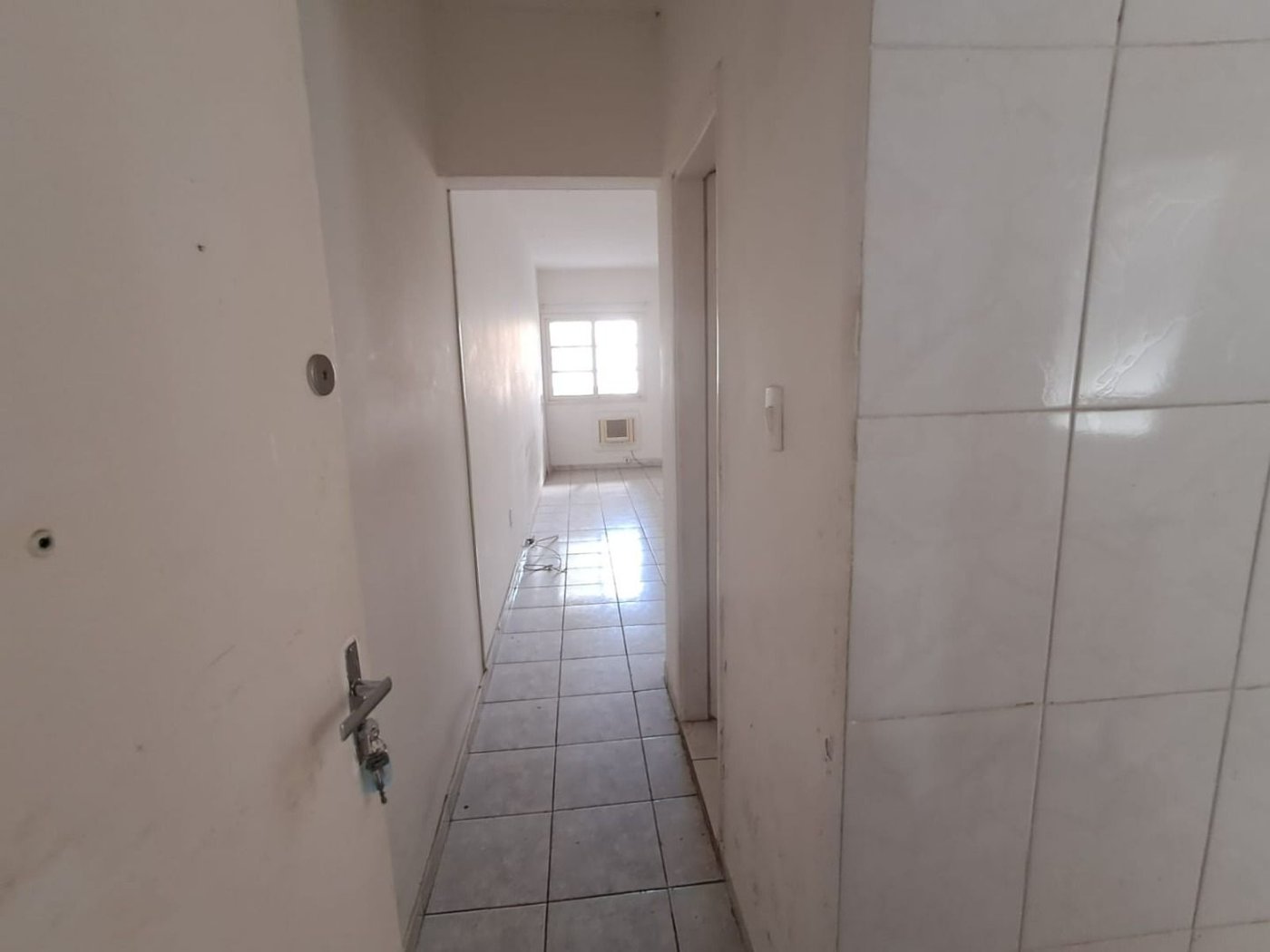 Kitnet à venda, 45 m² por R$ 318.000,00 - Gonzaga - Santos/SP