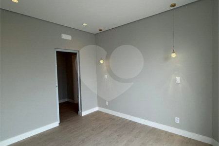 Casa à venda com 3 suítes no condomínio Piemonte, Indaiatuba - SP