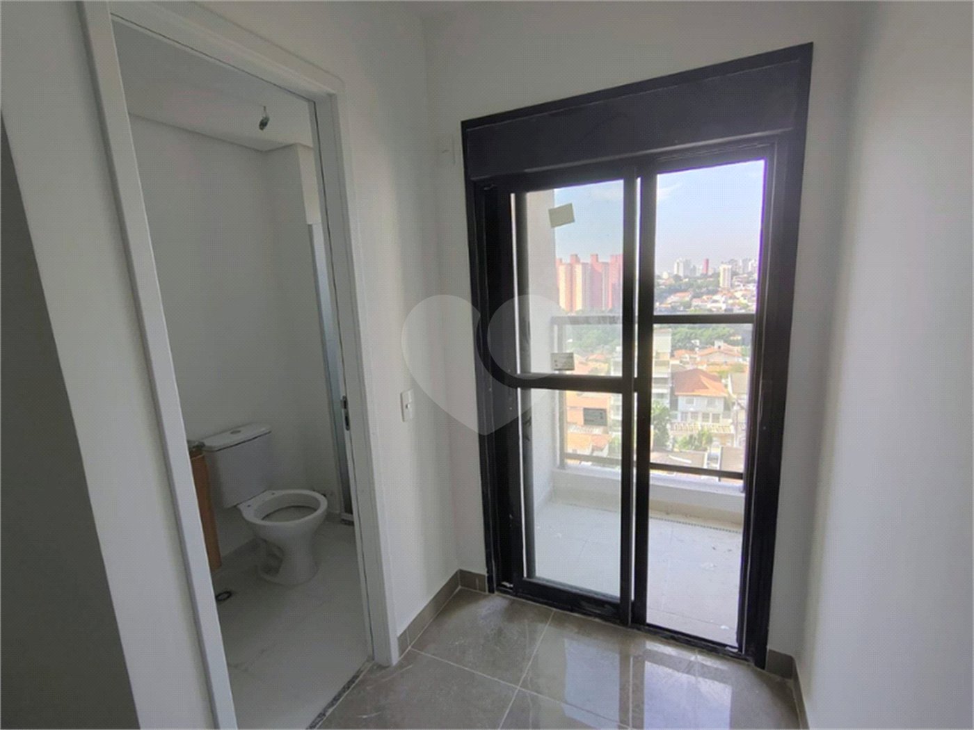Apartamento para alugar com 2 quartos, sendo 1 suíte,  em Vila Caminho do Mar, São Bernardo do Campo, SP