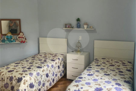 Casa à venda com 5 quartos, sendo 3 suítes, no condomínio Zuleika Jabour, Salto - SP