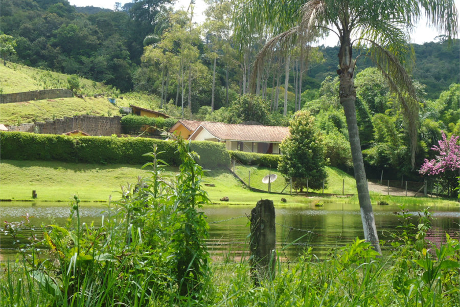 Casa à venda ou para alugar no condomínio Cinco Lagos, Mairiporã - SP