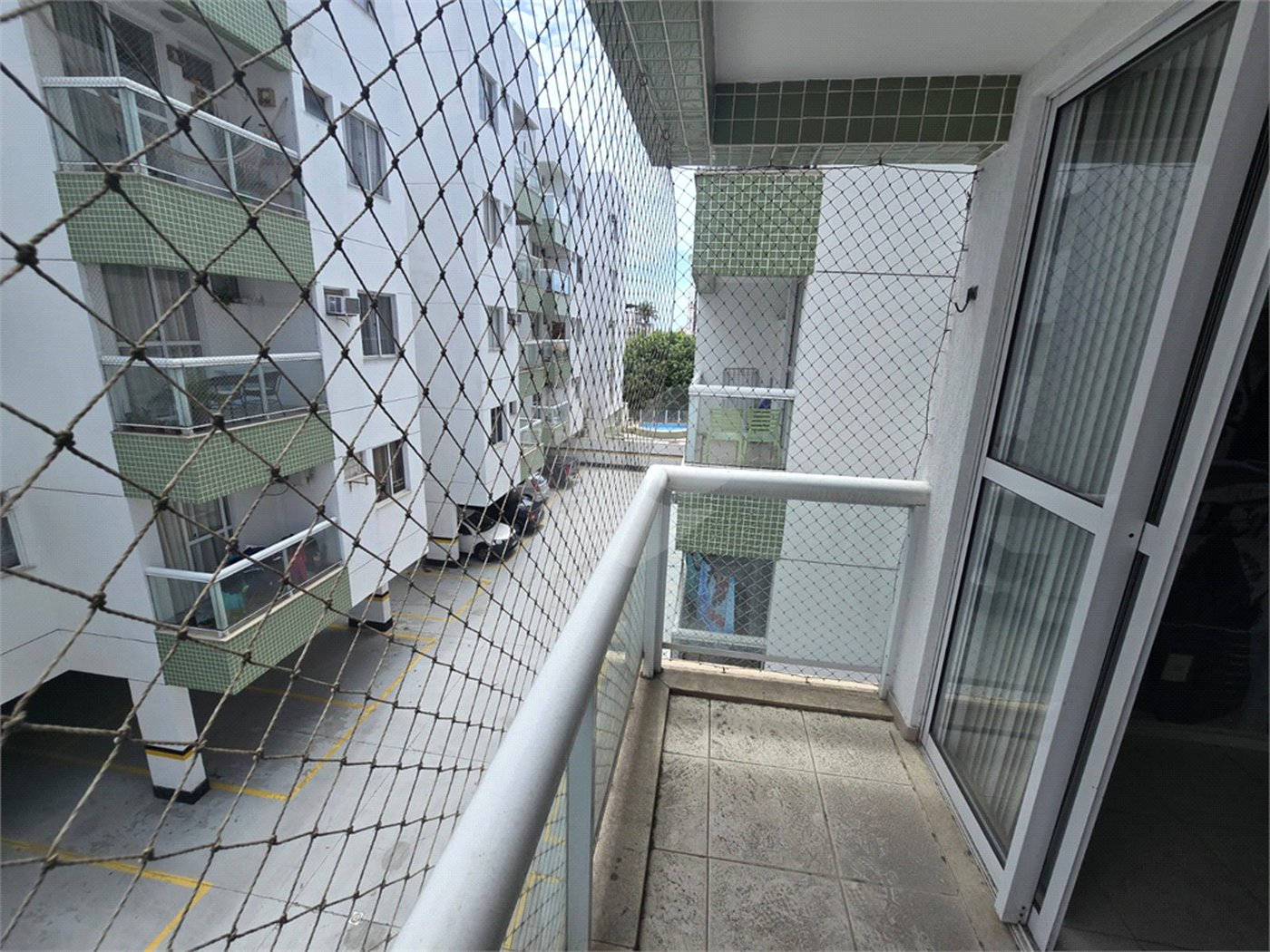 Apartamento para alugar com 2 quartos, sendo 1 suíte, em Parque Riviera, Cabo Frio, RJ