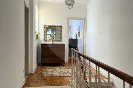 Casa à venda ou para alugar com 4 quartos, sendo 1 suíte, em Vila Monumento, São Paulo, SP