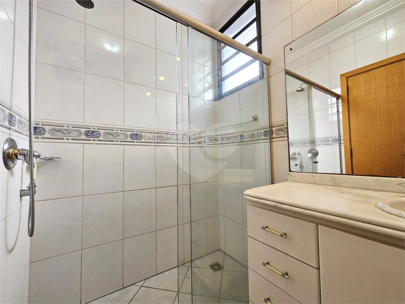 Casa para alugar com 4 suítes no condomínio Santa Monica 1, Ribeirão Preto - SP
