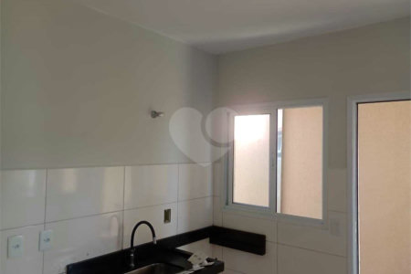 Casa à venda com 2 quartos no condomínio Villa Savoia, Sorocaba - SP