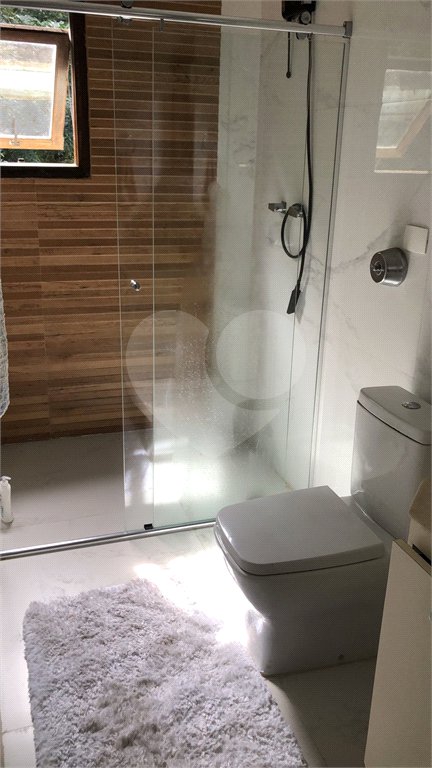 Casa à venda com 3 quartos, sendo 1 suíte,  no condomínio Alpes da Cantareira, Mairiporã - SP