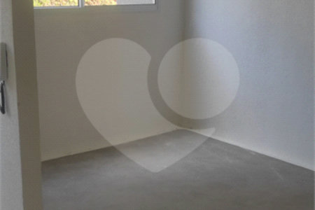 Apartamento à venda com 2 quartos em Jardim Araújo, Votorantim, SP