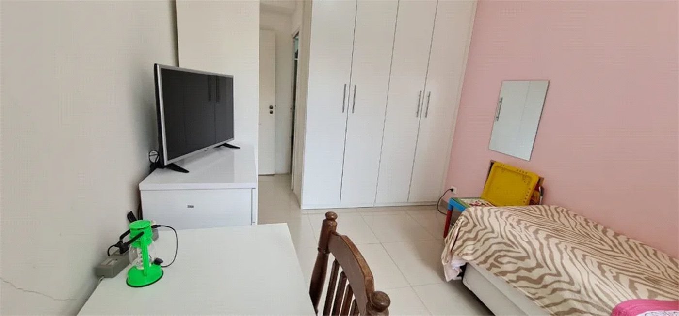 Casa à venda com 2 quartos, sendo 1 suíte, em Vila Romana, São Paulo, SP