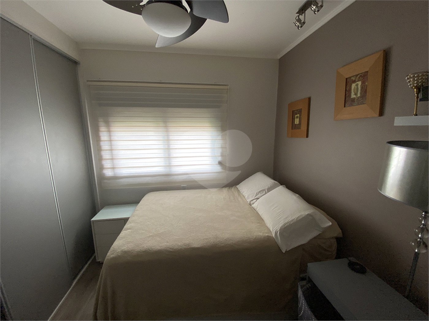 Apartamento à venda com 2 quartos, sendo 1 suíte,  em Vila Monumento, São Paulo, SP