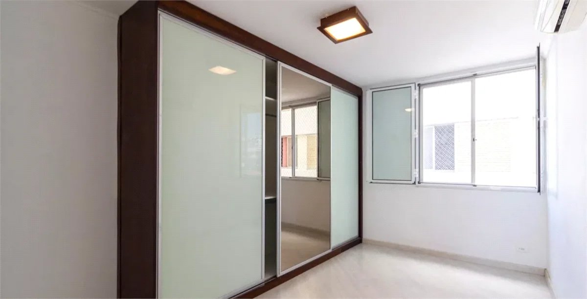 Apartamento à venda com 3 quartos em Pinheiros, São Paulo, SP