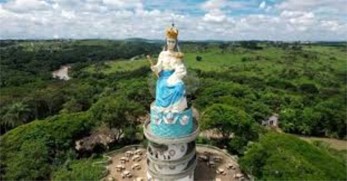 Casa à venda com 4 quartos, sendo 1 suíte, em Jardim São Judas Tadeu, Salto, SP