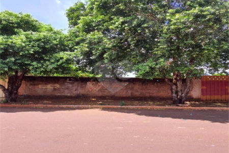 Terreno à venda no Centro, Ibirarema, SP