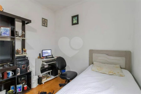 Casa à venda com 3 quartos, sendo 1 suíte, em Vila Brasilina, São Paulo, SP