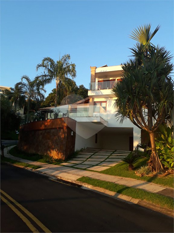 Casa à venda com 4 suítes no condomínio Jardim Vila Paradiso, Indaiatuba - SP