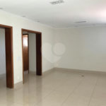 Apartamento à venda com 3 quartos, sendo 1 suíte, em Vila Andrade, São Paulo, SP