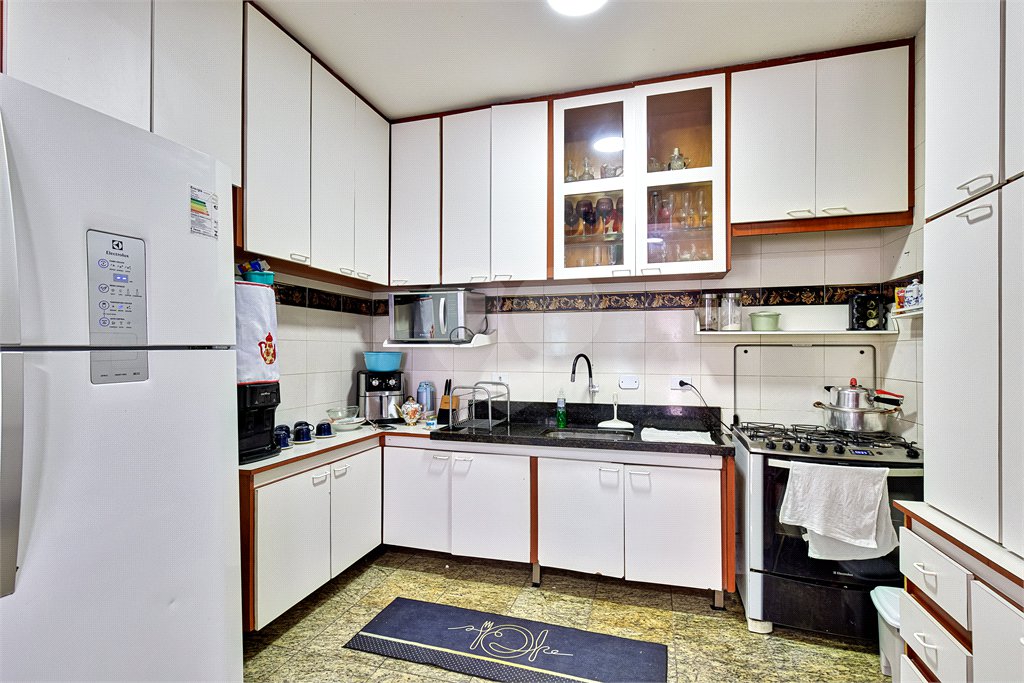 Casa para alugar com 3 quartos, sendo 2 suítes,  em Jardim Petrópolis, São Paulo, SP