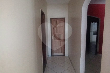 Casa à venda com 2 quartos, sendo 1 suíte, no condomínio River Plate, Rio de Janeiro - RJ