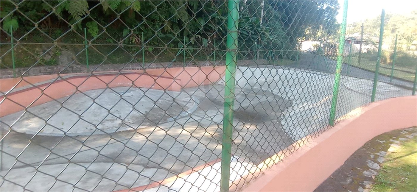 Casa à venda com 4 suítes no condomínio Alpes da Cantareira, Mairiporã - SP