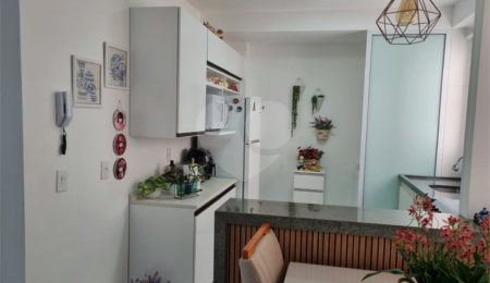 Apartamento à venda com 2 quartos em Jardim Maria Trindade, São Roque, SP