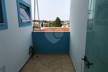 Sobrado à venda com 3 quartos, sendo 2 suítes, em Vila Romão, Salto, SP