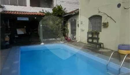 Sobrado à venda com 6 quartos, sendo 1 suíte,  em Santana, São Paulo, SP