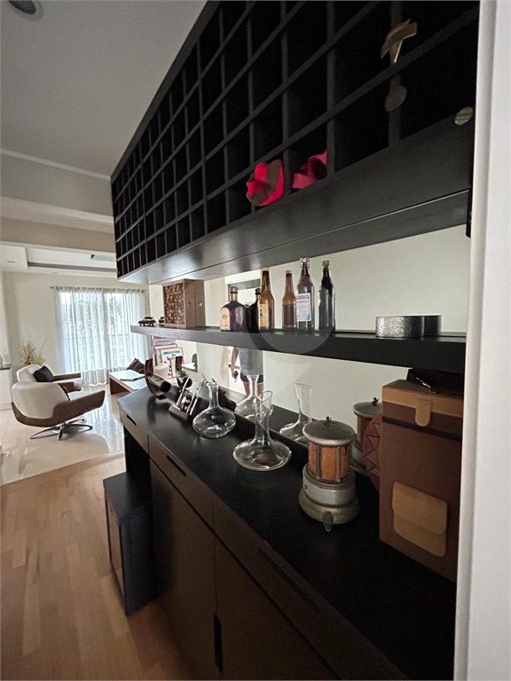 Apartamento para alugar com 3 suítes em Brooklin Paulista, São Paulo, SP