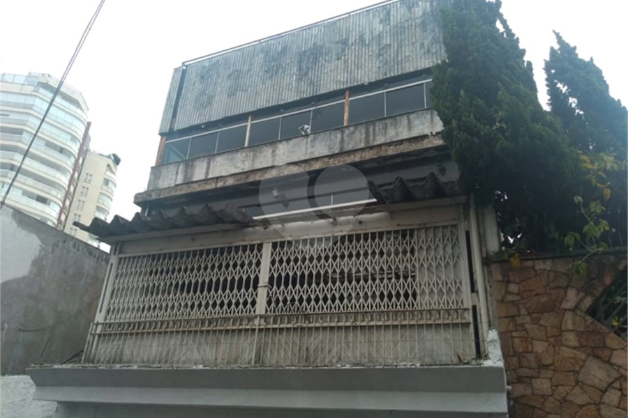 Prédio à venda com 4 quartos, sendo 1 suíte, em Santana, São Paulo, SP