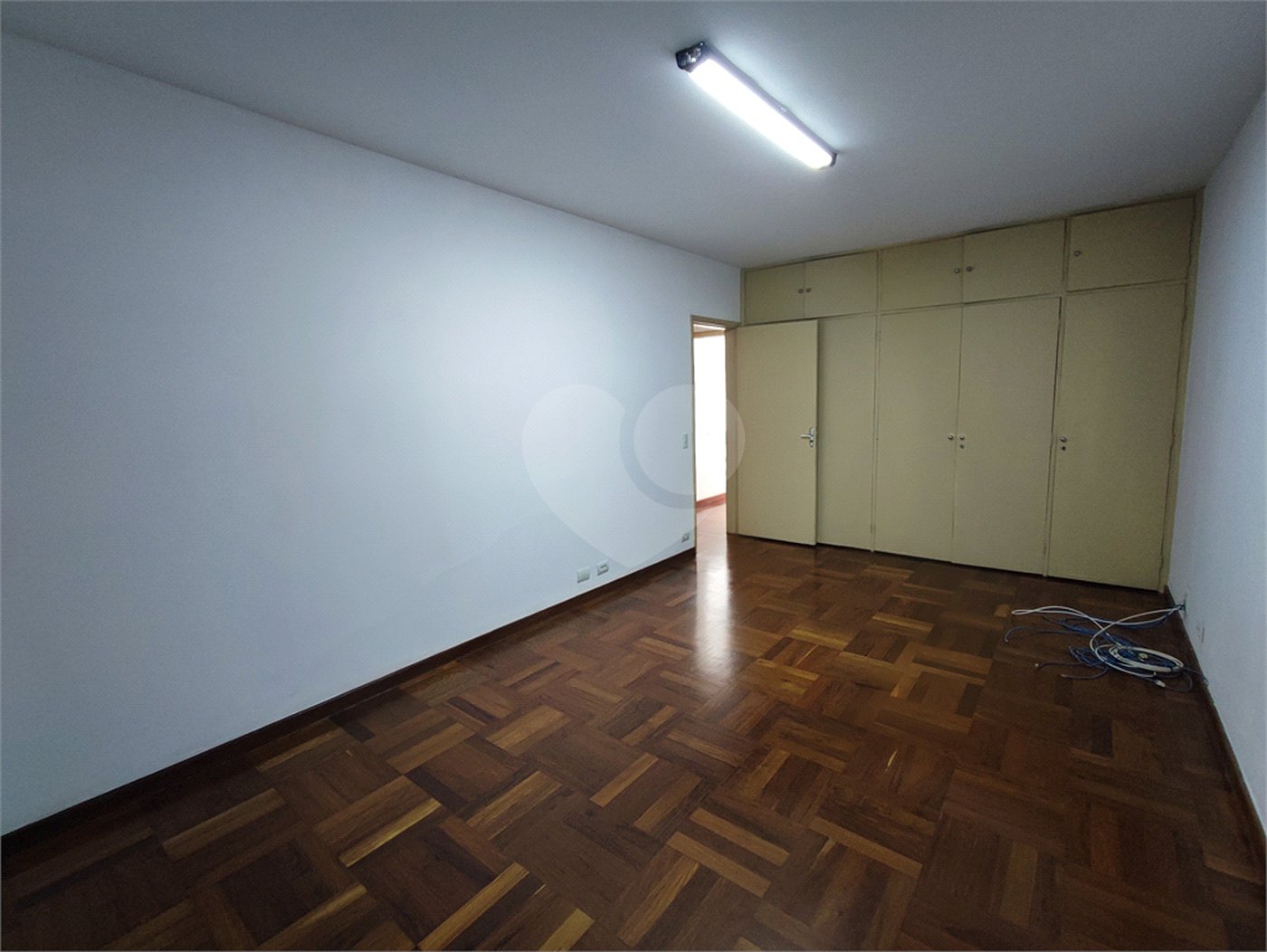 Casa para alugar com 4 quartos, sendo 2 suítes, no condomínio Comendador Elias Zarzur, São Paulo - SP