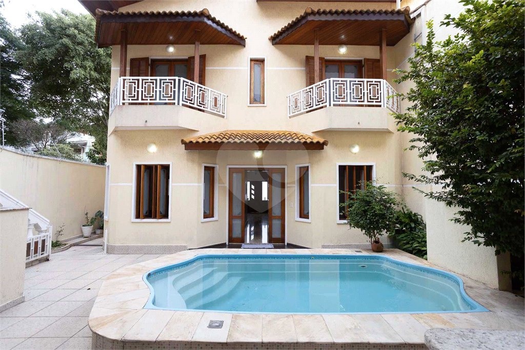Casa à venda com 3 quartos, sendo 1 suíte, em Jardim Santa Clara, Guarulhos, SP