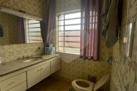 Sobrado à venda com 5 quartos, sendo 1 suíte,  em Jardim Franca, São Paulo, SP