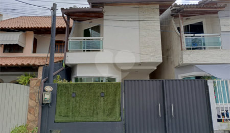 Casa à venda com 3 quartos, sendo 1 suíte, no condomínio Paraíso Classe A, Rio de Janeiro - RJ