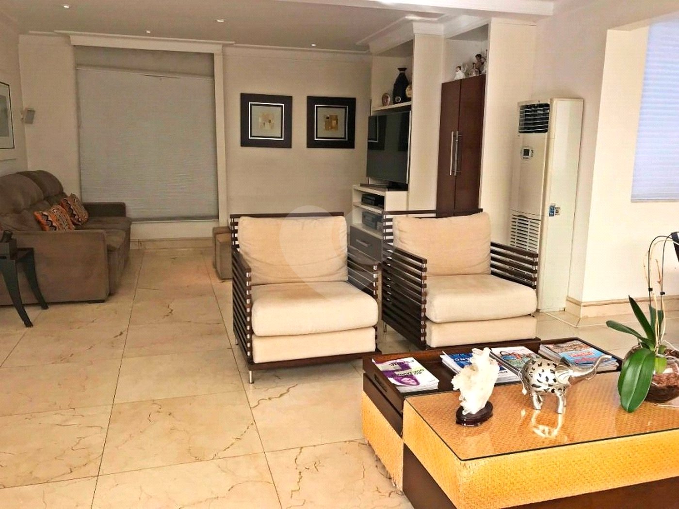 Casa à venda com 4 suítes em Horto Florestal, São Paulo, SP