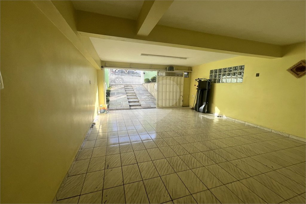 Sobrado à venda com 3 quartos em Vila Gustavo, São Paulo, SP
