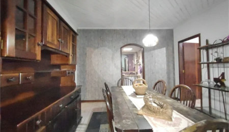 Casa Térrea à venda com 3 quartos em Parque Vitória, São Paulo, SP
