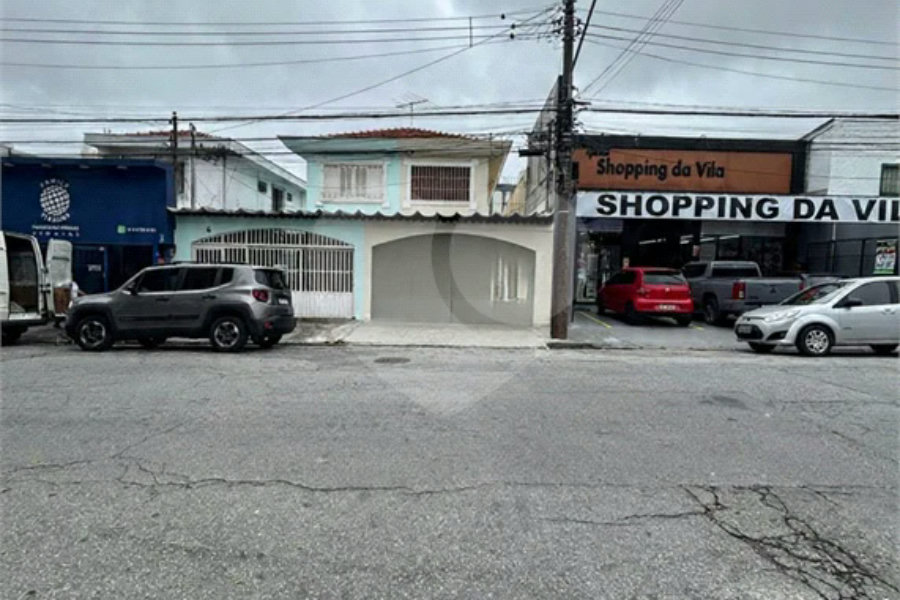 Excelente sobrado para comércio ou residência na Vila Santa Catarina