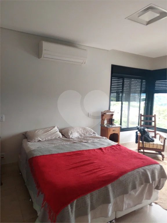 Casa à venda com 3 quartos, sendo 2 suítes, no condomínio Ibiaram 1, Itupeva - SP