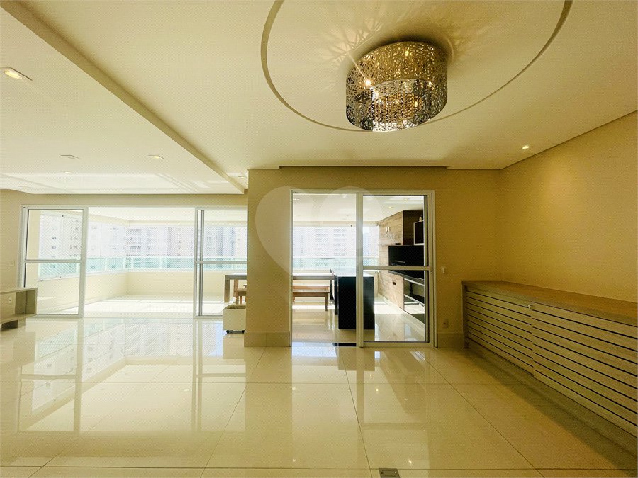 Apartamento à venda com 3 suítes no Centro, São Bernardo do Campo, SP