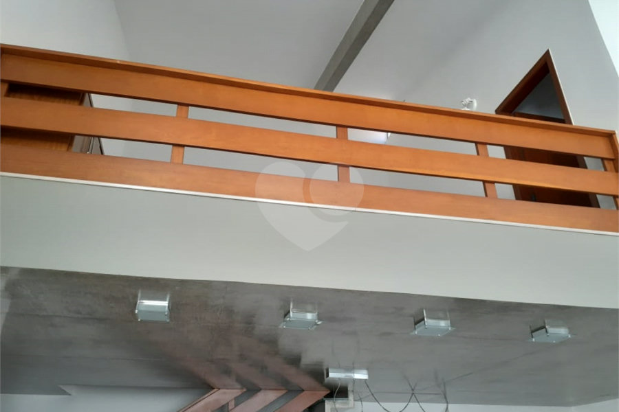 Sobrado à venda com 4 quartos, sendo 2 suítes,  em Tremembé, São Paulo, SP