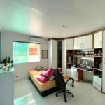 Casa com 3 dormitórios à venda, 210 m² por R$ 1.200.000,00 - Encruzilhada - Santos/SP