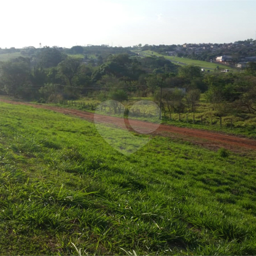 Terreno à venda em Jardim Tamoio, Araraquara, SP