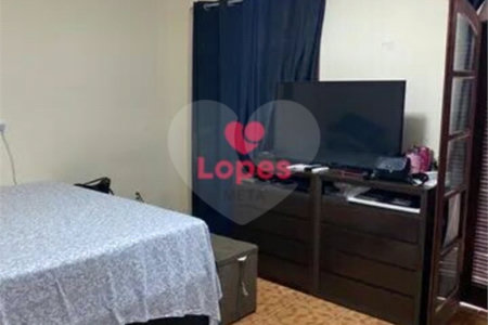 Casa à venda com 3 quartos, sendo 2 suítes, em Conjunto Residencial Trinta e Um de Março, São José dos Campos, SP