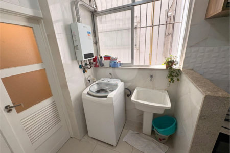 Apartamento à venda com 3 quartos, sendo 1 suíte,  em Lagoa, Rio de Janeiro, RJ