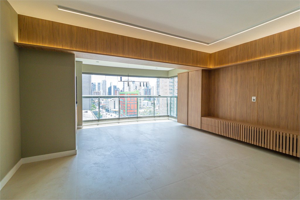 Apartamento à venda com 2 suítes em Brooklin, São Paulo, SP