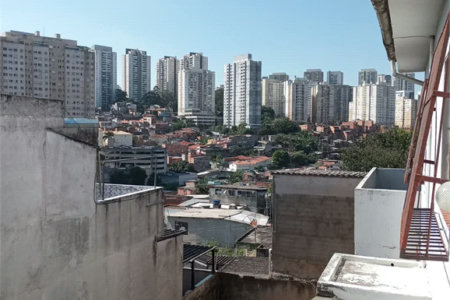 Casa à venda com 3 quartos, sendo 2 suítes, em Jardim Maria Duarte, São Paulo, SP