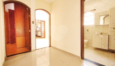 Casa à venda com 3 quartos, sendo 1 suíte, em Vila Mazzei, São Paulo, SP