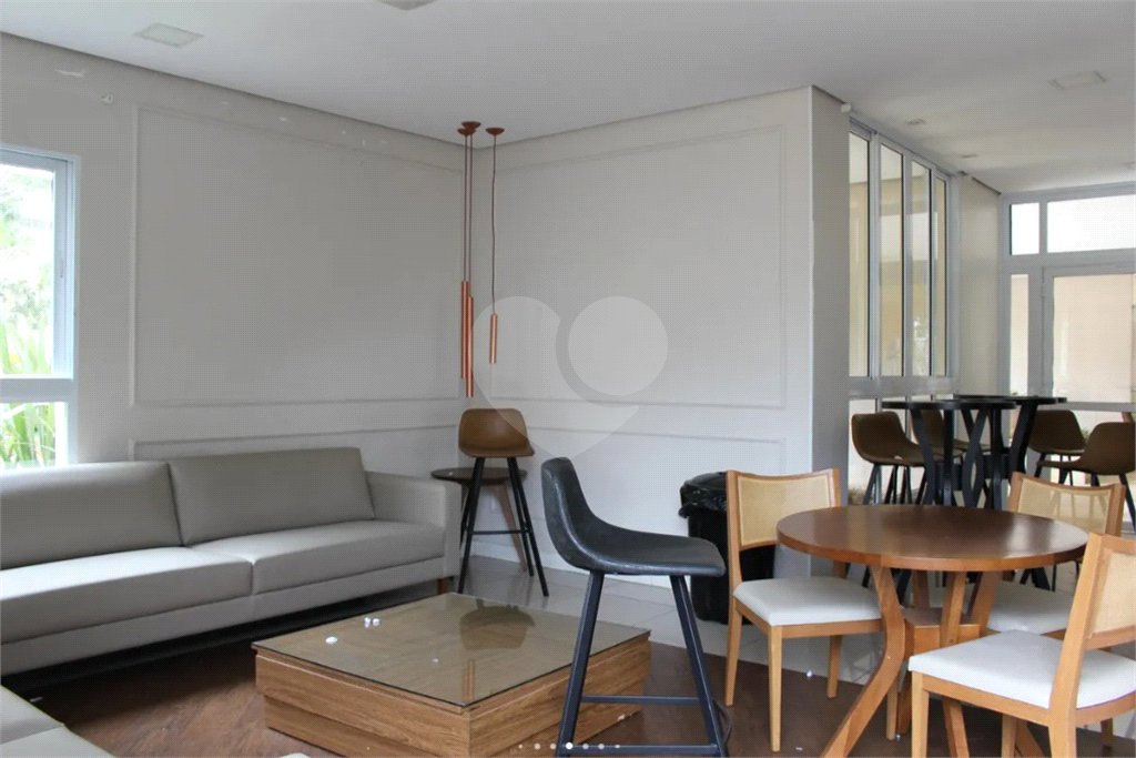 Apartamento à venda com 4 quartos, sendo 2 suítes, em Vila Augusta, Guarulhos, SP