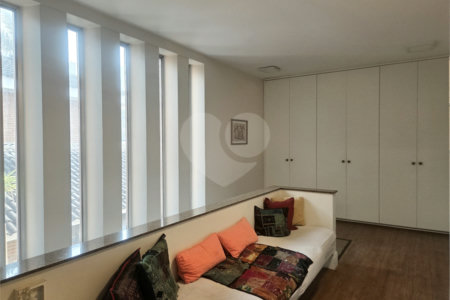 Sobrado à venda com 4 quartos, sendo 2 suítes,  em Jardim Marajoara, São Paulo, SP