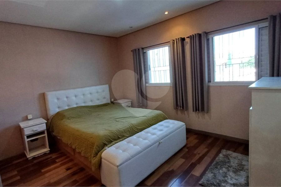 Sobrado à venda com 3 quartos, sendo 1 suíte, em Jabaquara, São Paulo, SP