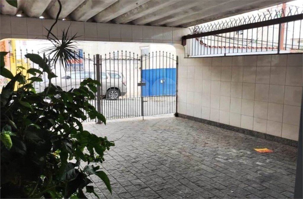 Sobrado à venda com 3 quartos, sendo 1 suíte, em Parada Inglesa, São Paulo, SP
